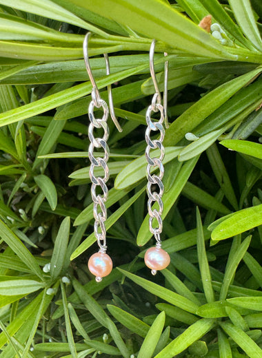 Pearl Droplet Earrings