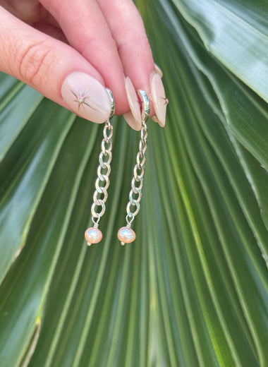 Blush Pearl Sway Earrings