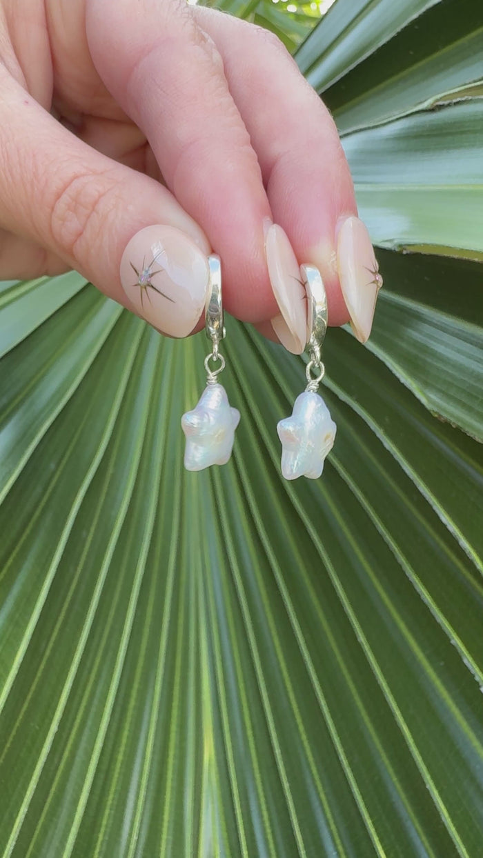 Little Constellation Pearl Drops